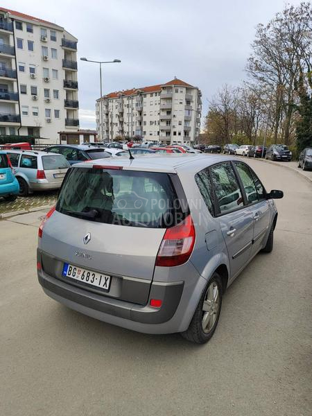 Renault Scenic 1.9 DCI