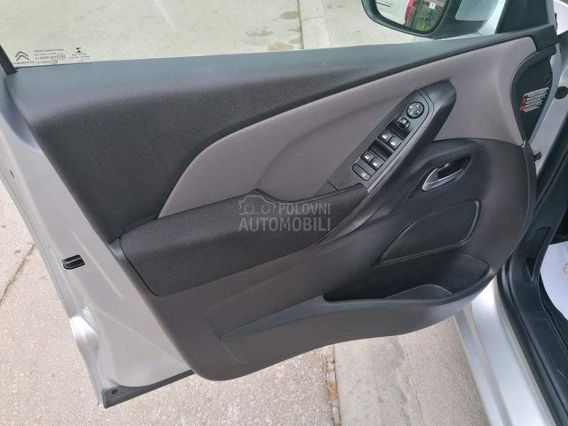 Citroen C4 Picasso 1.2i SEDUCTION CH