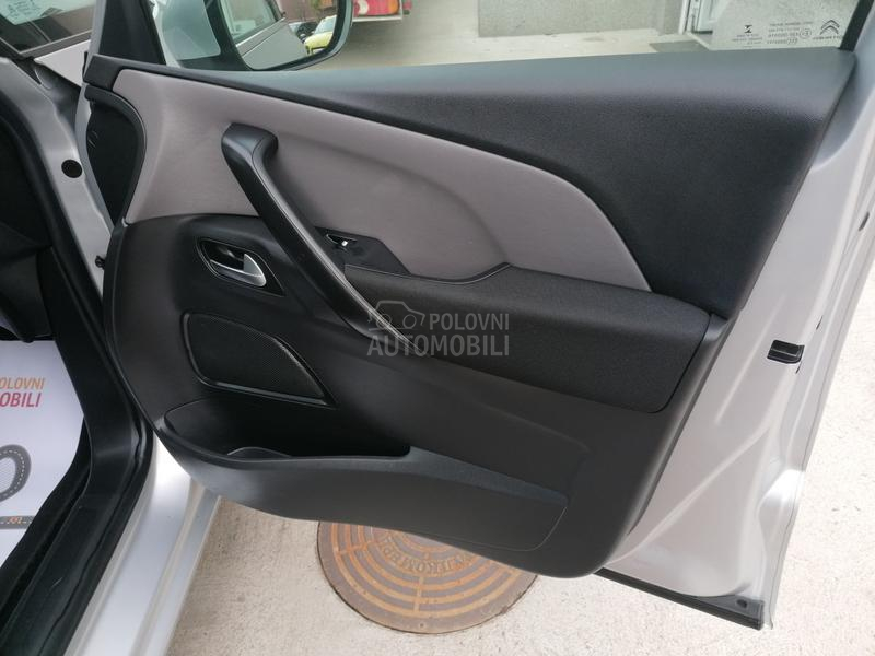 Citroen C4 Picasso 1.2i SEDUCTION CH