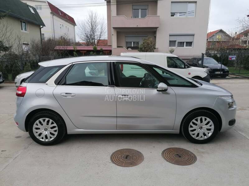 Citroen C4 Picasso 1.2i SEDUCTION CH