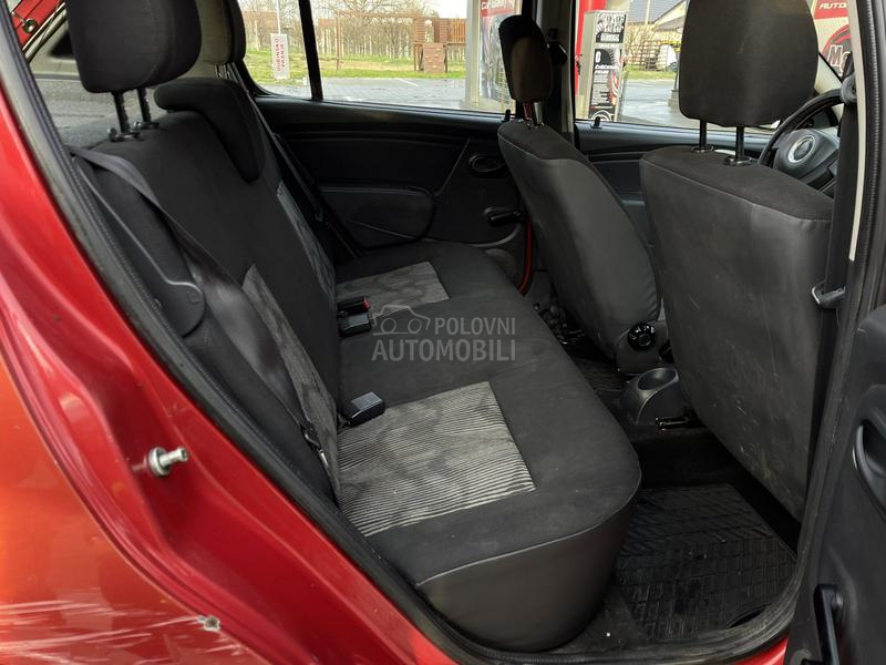 Dacia Sandero 1.4B