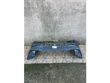 Branik za Volkswagen Golf 8