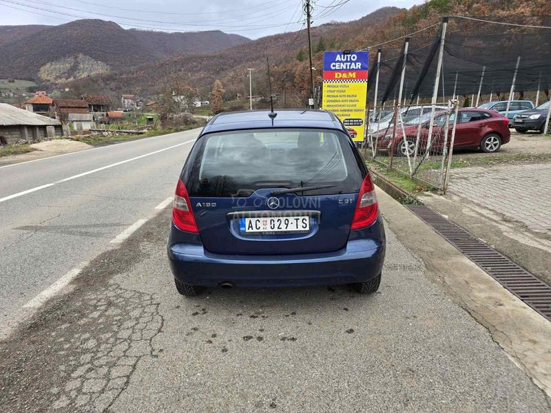 Mercedes Benz A 180 Ocuvan auto