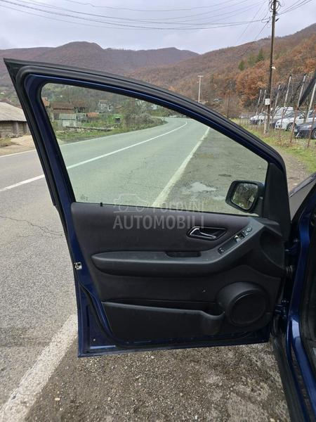 Mercedes Benz A 180 Ocuvan auto