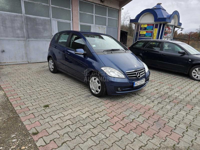 Mercedes Benz A 180 Ocuvan auto