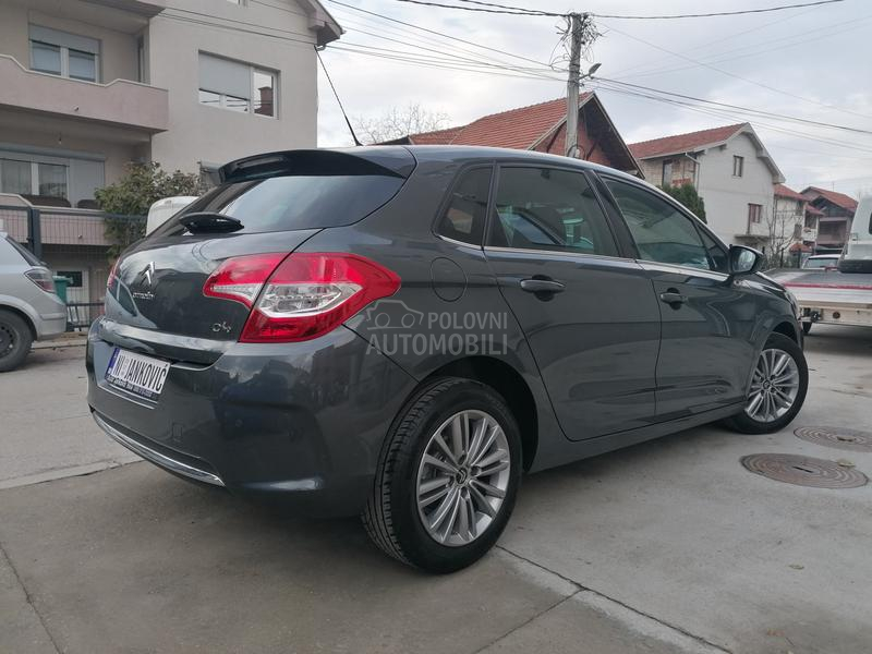 Citroen C4 1.6i EXCLUSIVE CH