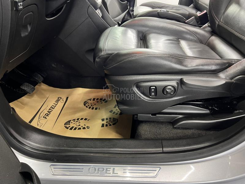 Opel Mokka Cosmo/TNG/4x4