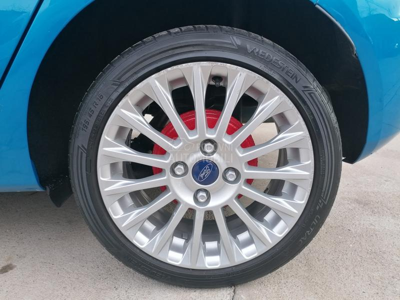 Ford Fiesta 1.0i TITANIUM CH