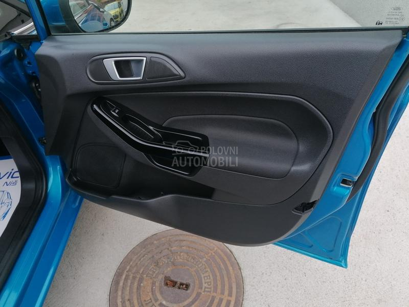 Ford Fiesta 1.0i TITANIUM CH