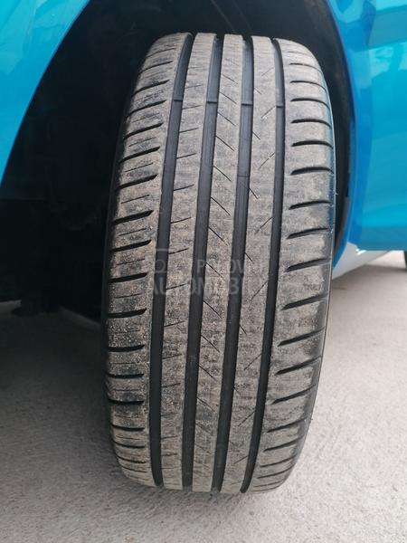 Ford Fiesta 1.0i TITANIUM CH