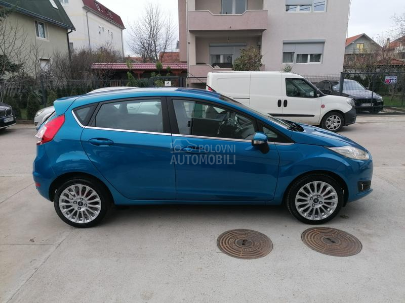 Ford Fiesta 1.0i TITANIUM CH