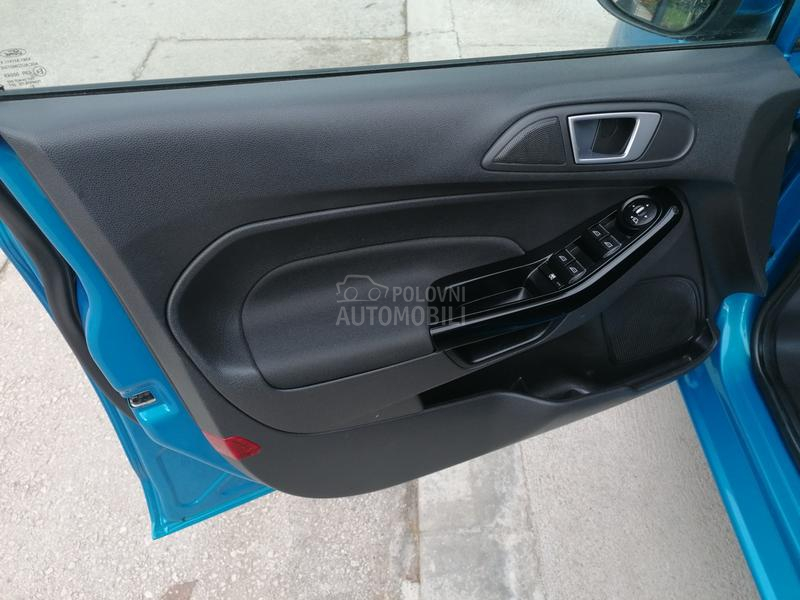 Ford Fiesta 1.0i TITANIUM CH
