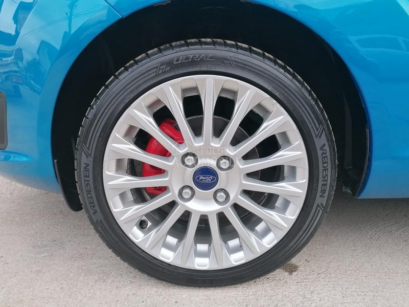 Ford Fiesta 1.0i TITANIUM CH