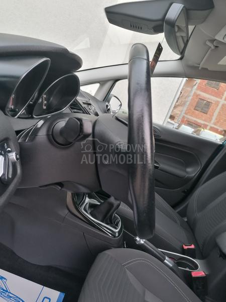 Ford Fiesta 1.0i TITANIUM CH