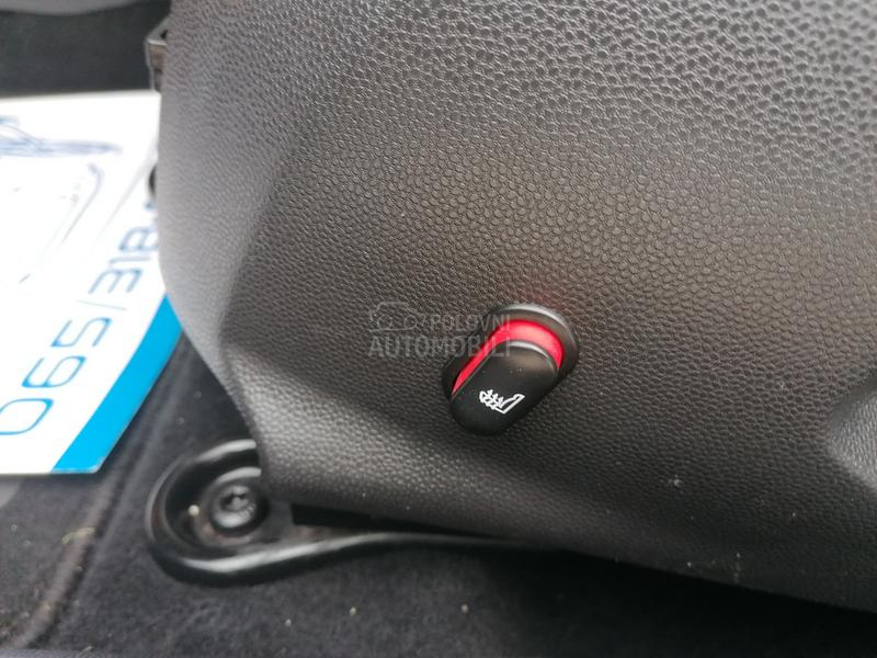 Ford Fiesta 1.0i TITANIUM CH