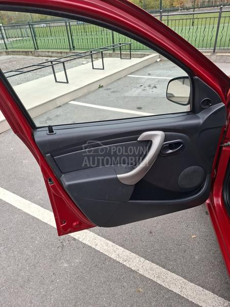 Dacia Sandero 1.4mpi