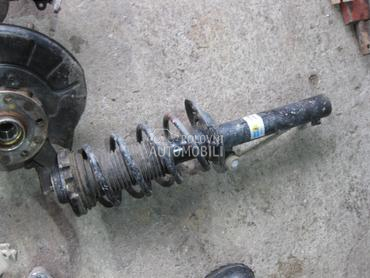 Prednji amortizer sa oprugom za Volkswagen Golf 6 od 2007. do 2012. god.