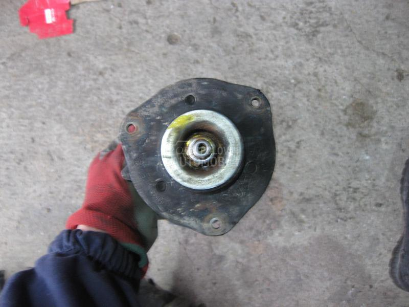 Prednji amortizer sa oprugom