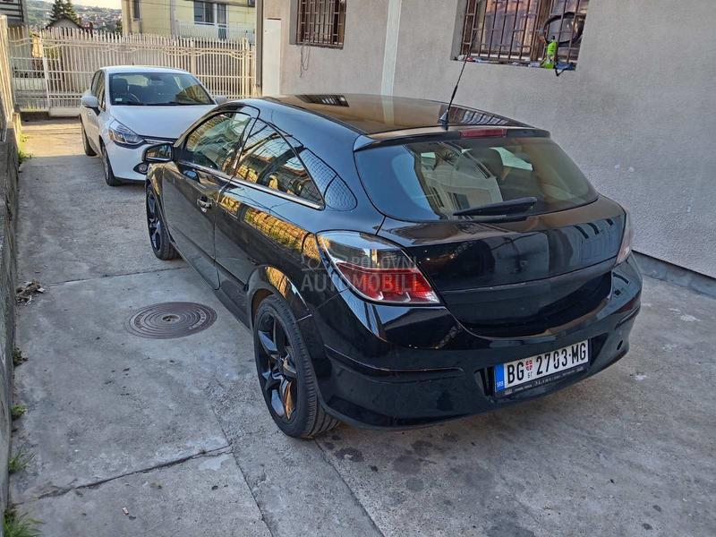 Opel Astra H 2.0