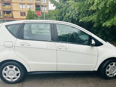 Mercedes Benz A 180 2.0