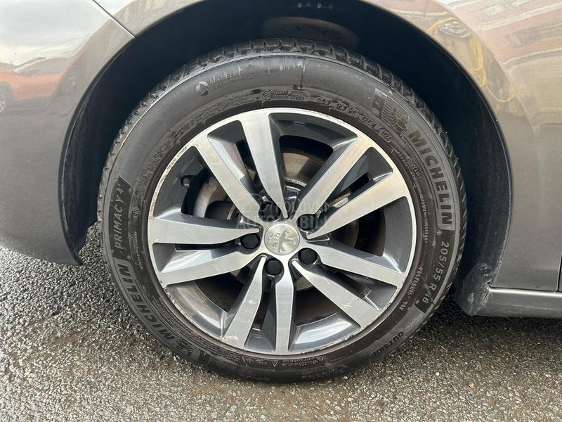 Peugeot 308 1.2 B Allure