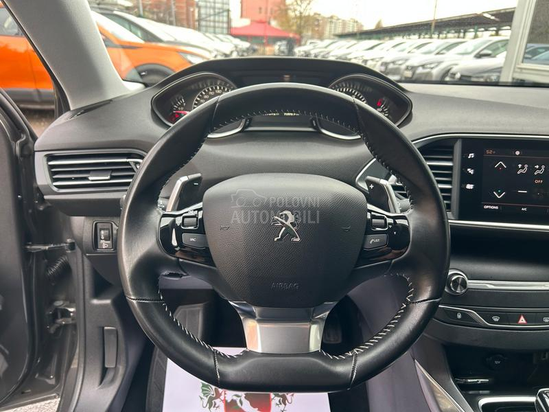 Peugeot 308 1.2 B Allure