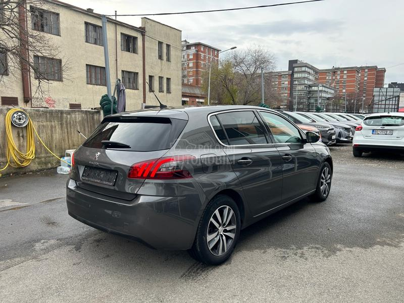 Peugeot 308 1.2 B Allure