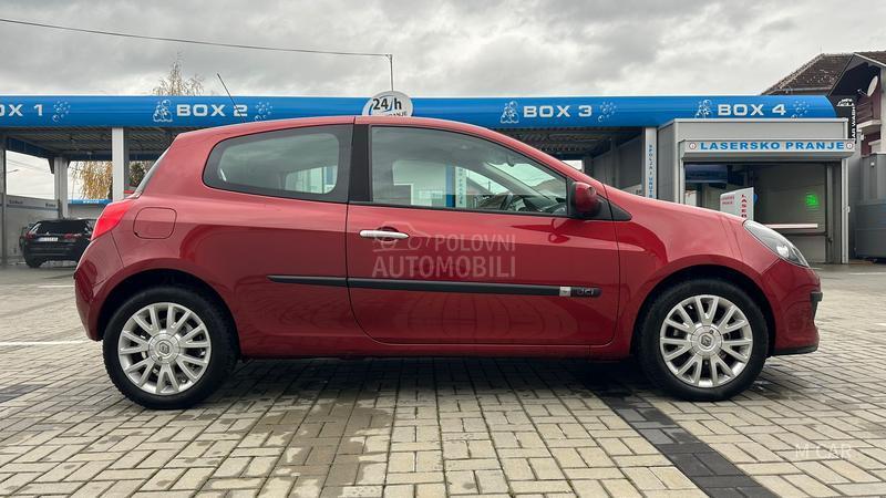 Renault Clio cLio  F A B R I K A