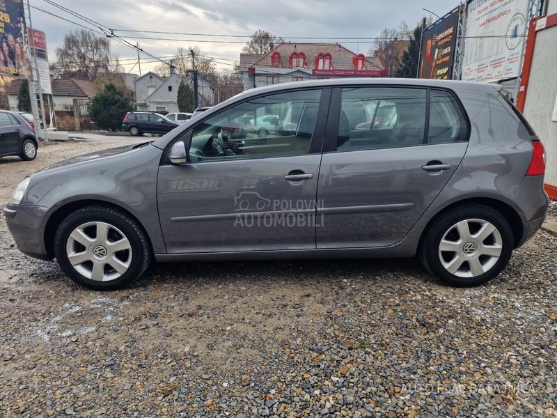 Volkswagen Golf 5 1.9 TDI 219700