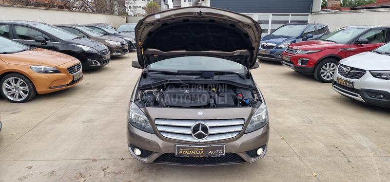 Mercedes Benz B 180 WEBASTO PRESTIGE