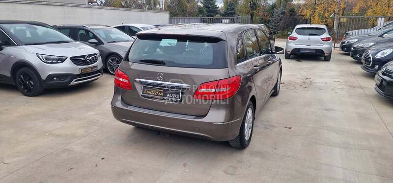 Mercedes Benz B 180 WEBASTO PRESTIGE