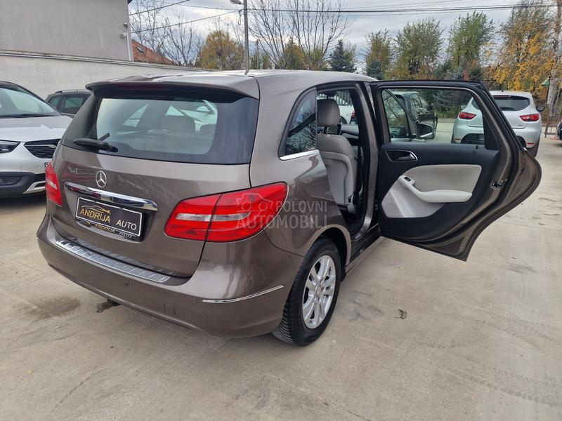 Mercedes Benz B 180 WEBASTO PRESTIGE