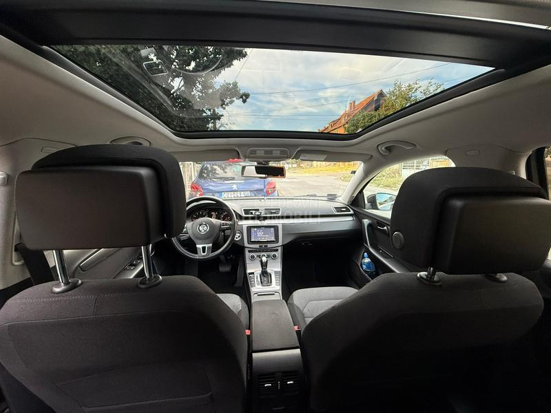 Volkswagen Passat B7 