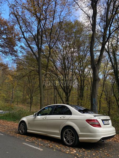 Mercedes Benz C 200 AMG LINE