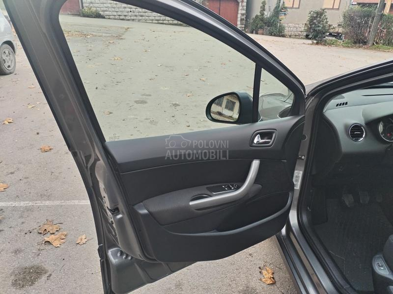 Peugeot 308 1.6 HDI / T O P/