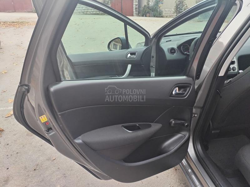 Peugeot 308 1.6 HDI / T O P/