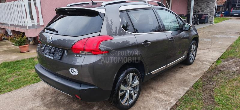 Peugeot 2008 1.6HDI CH PREMIUM
