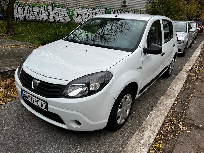 Dacia Sandero 