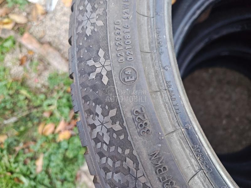 Continental 235/45 R18 Zimska