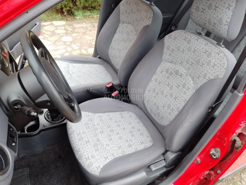 Chevrolet Spark 0.8 DIRECT, 0DLIČAN