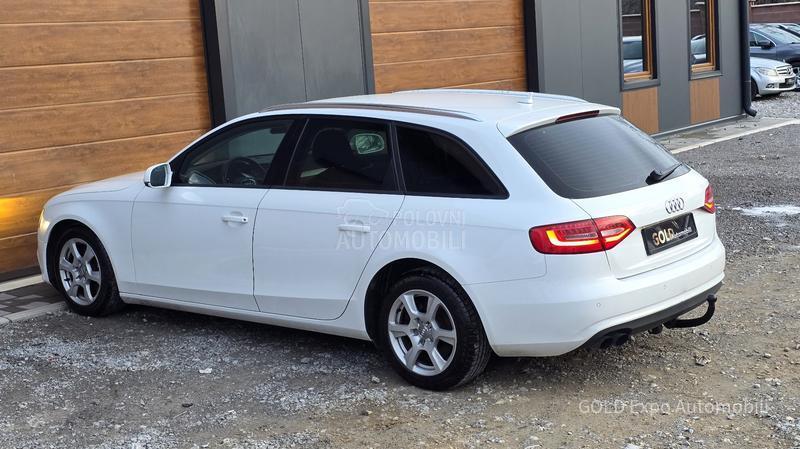 Audi A4 2.-0 S-TRON S LINE