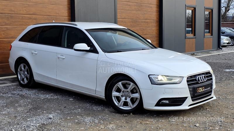 Audi A4 2.-0 S-TRON S LINE