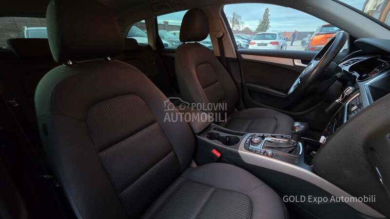 Audi A4 2.-0 S-TRON S LINE