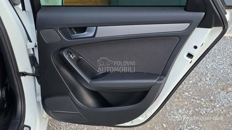 Audi A4 2.-0 S-TRON S LINE
