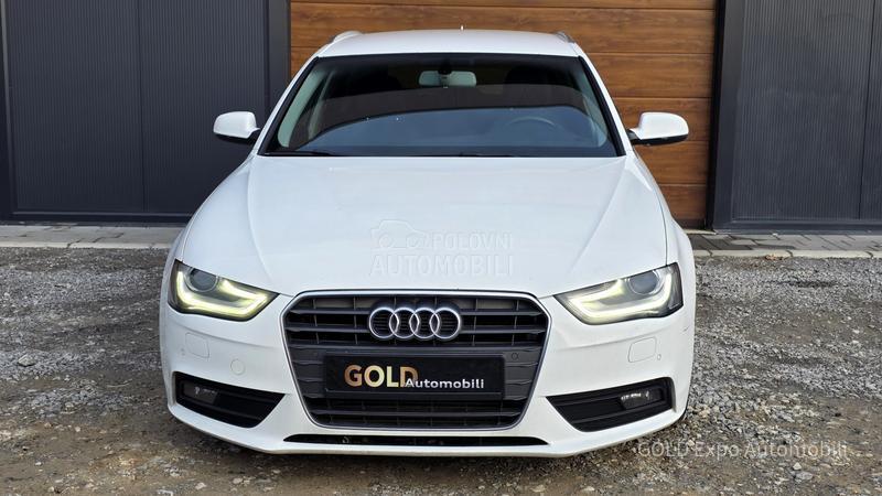 Audi A4 2.-0 S-TRON S LINE
