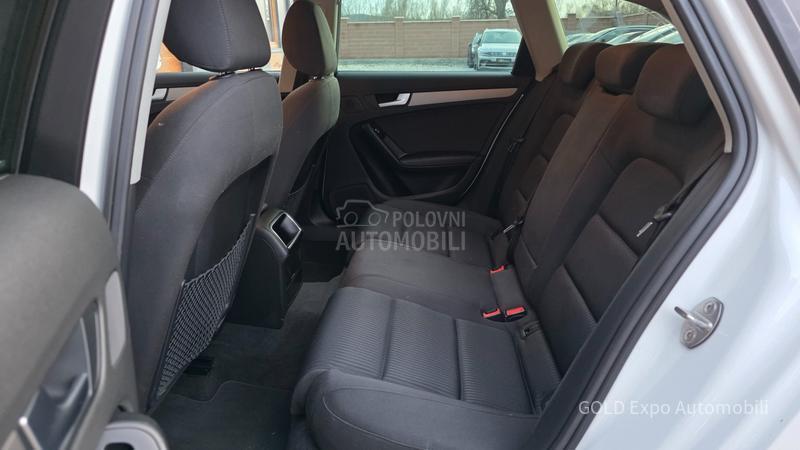 Audi A4 2.-0 S-TRON S LINE