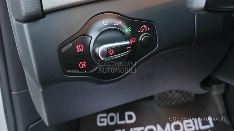 Audi A4 2.-0 S-TRON S LINE