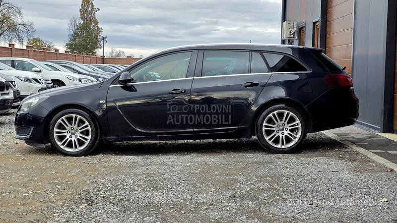 Opel Insignia 2.0 CDTi RESTY COSMO