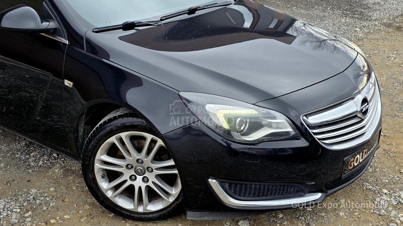 Opel Insignia 2.0 CDTi RESTY COSMO