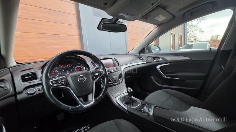 Opel Insignia 2.0 CDTi RESTY COSMO